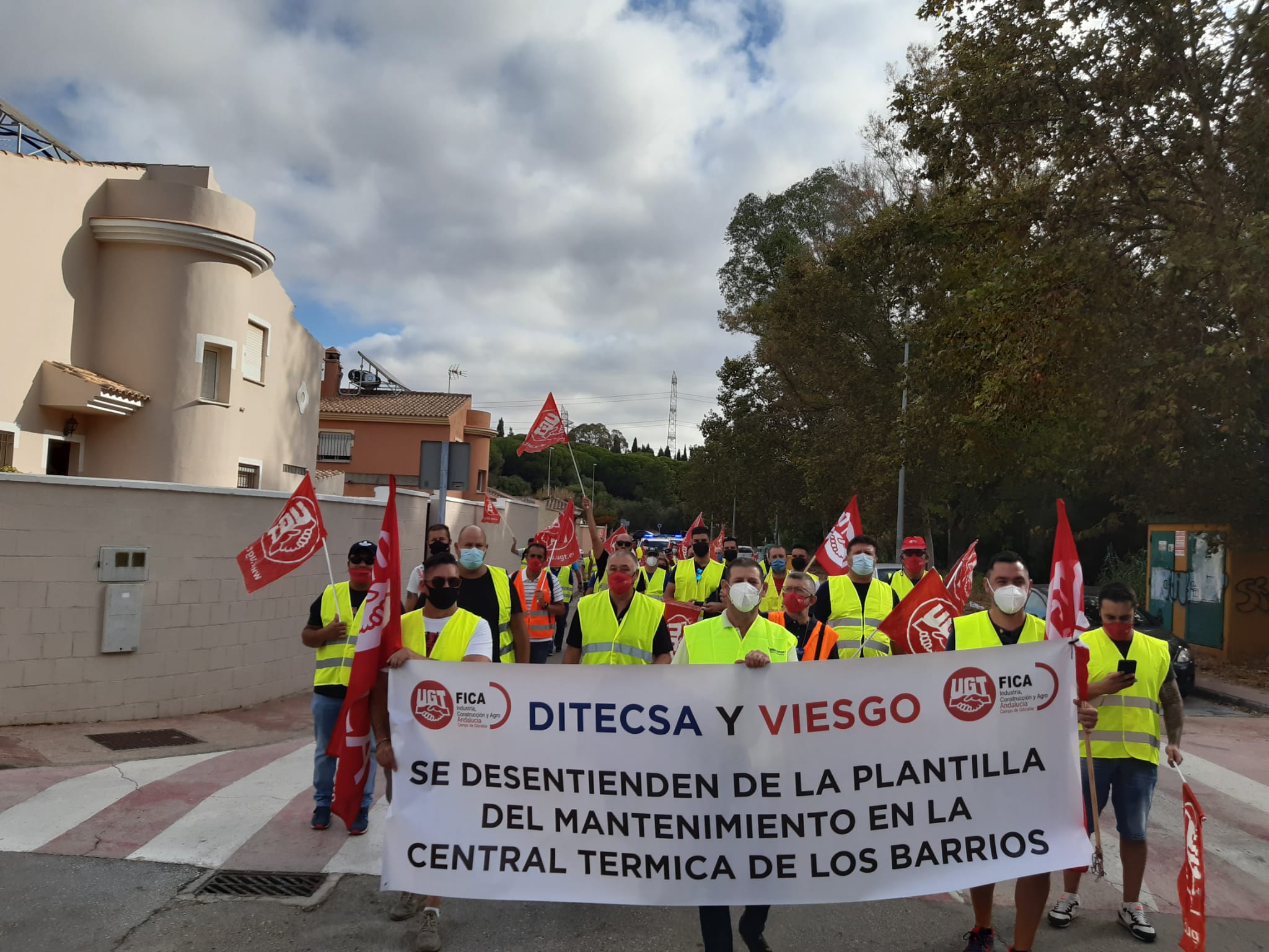 UGT FICA Campo acompaña en sus movilizaciones a los 32 trabajadores despedidos de Ditecsa